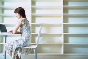 様々なオーダーメイドの扇子を作成してくれる会社です